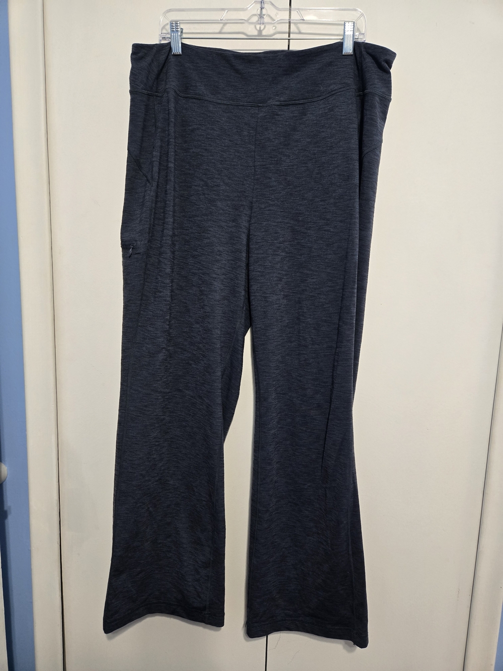 Duluth Trading Flexpedition Pants Womens XL 31 Gray Yoga Travel Pants
